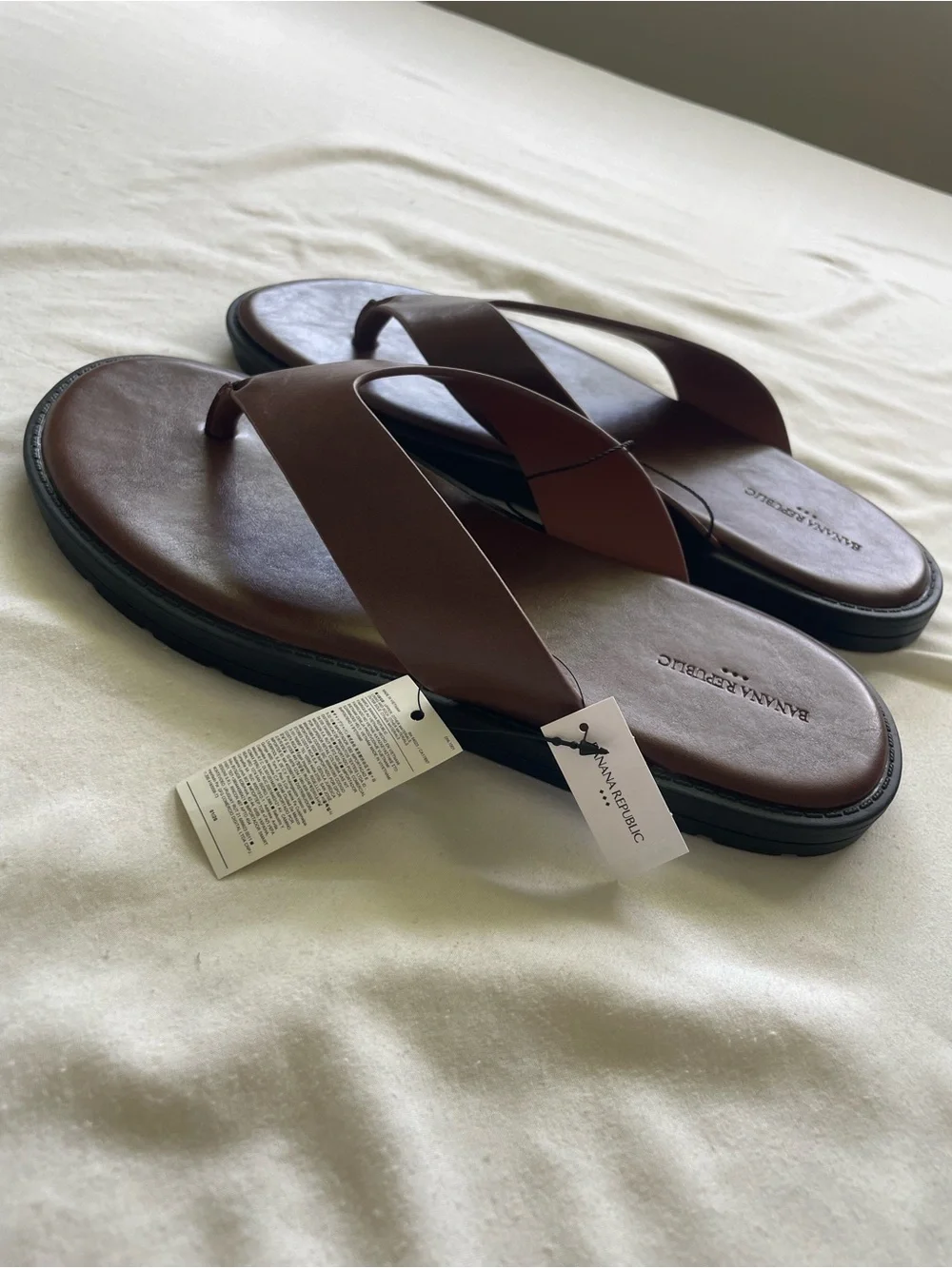 Banana Republic Men's Dark Brown Leather Thong Sandals